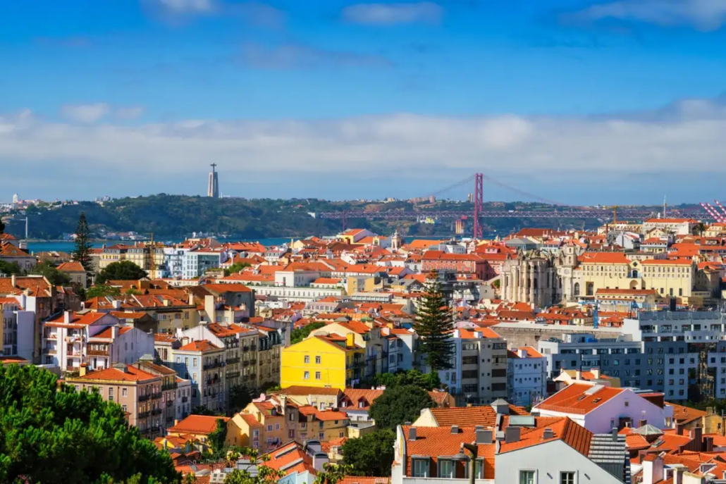 Jobs for women in Portugal's nightclubs